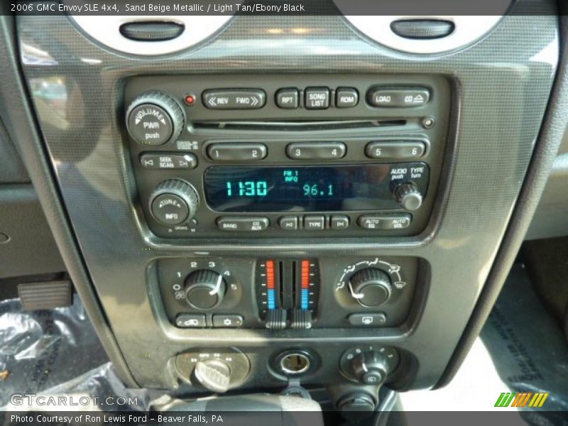 Sand Beige Metallic / Light Tan/Ebony Black 2006 GMC Envoy SLE 4x4