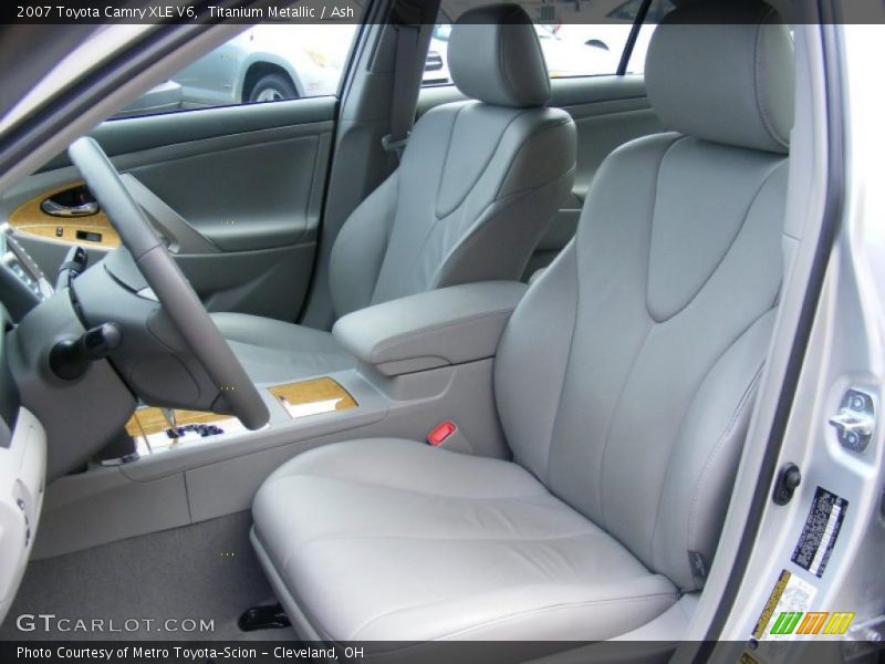 Titanium Metallic / Ash 2007 Toyota Camry XLE V6