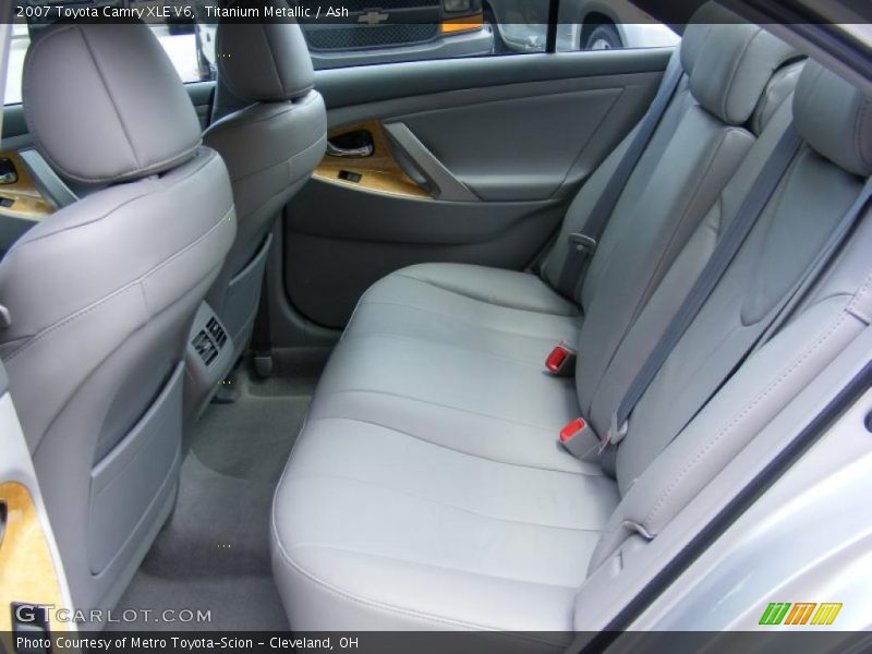 Titanium Metallic / Ash 2007 Toyota Camry XLE V6