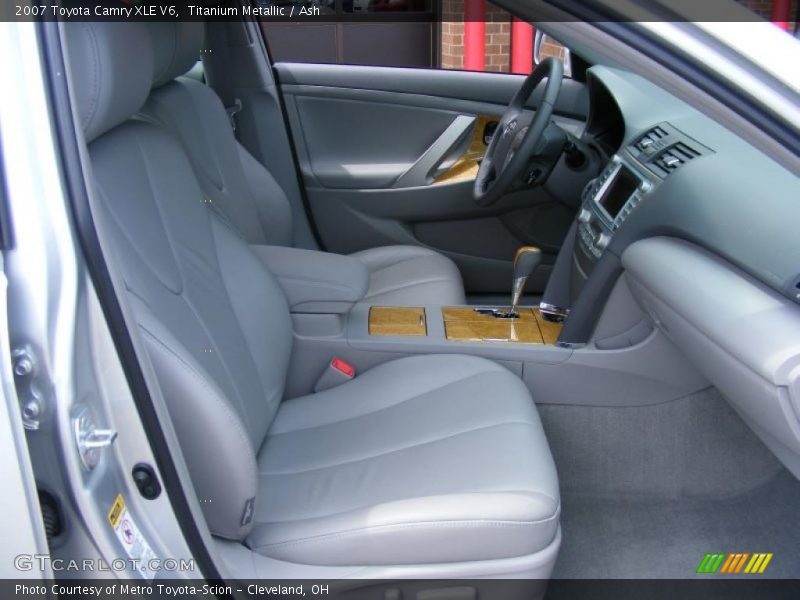 Titanium Metallic / Ash 2007 Toyota Camry XLE V6