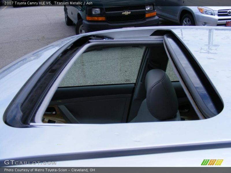 Titanium Metallic / Ash 2007 Toyota Camry XLE V6