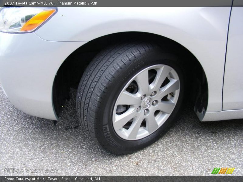 Titanium Metallic / Ash 2007 Toyota Camry XLE V6