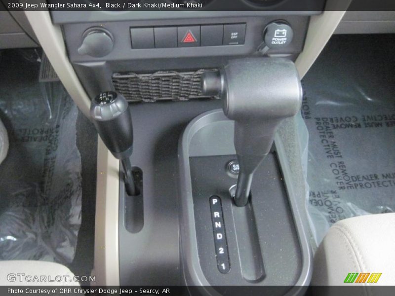 Black / Dark Khaki/Medium Khaki 2009 Jeep Wrangler Sahara 4x4