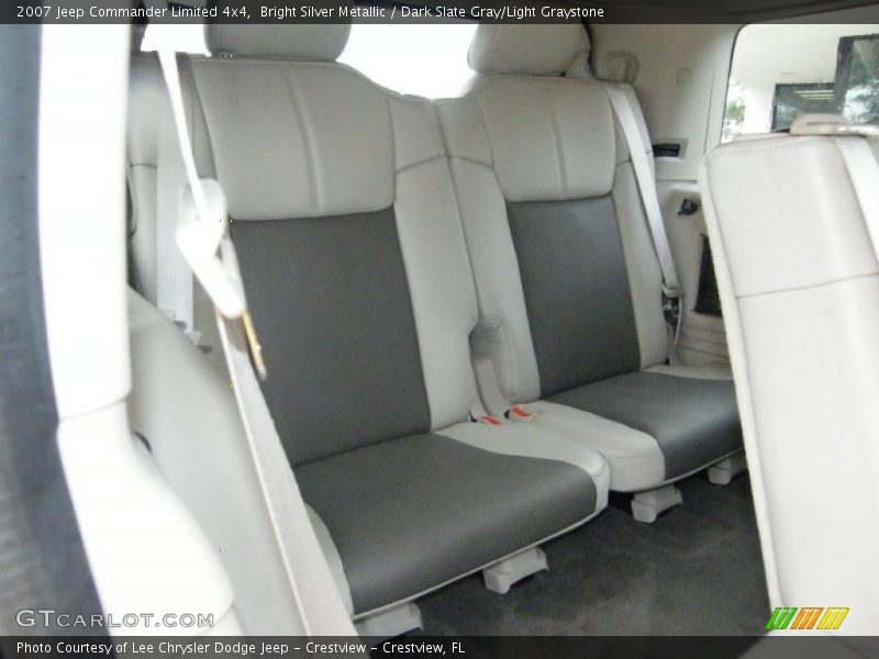 Bright Silver Metallic / Dark Slate Gray/Light Graystone 2007 Jeep Commander Limited 4x4