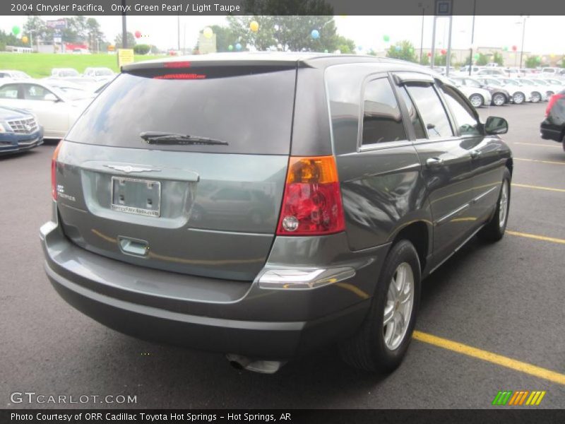 Onyx Green Pearl / Light Taupe 2004 Chrysler Pacifica