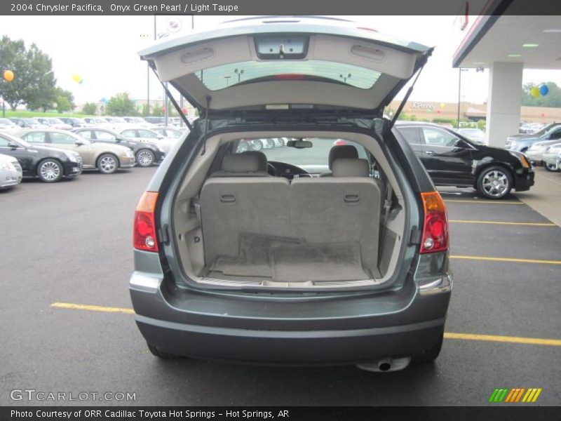 Onyx Green Pearl / Light Taupe 2004 Chrysler Pacifica