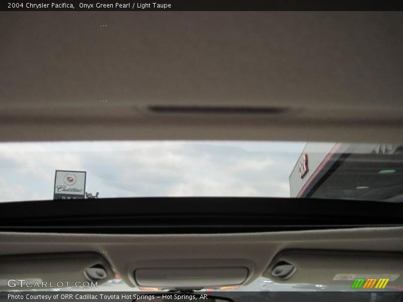 Onyx Green Pearl / Light Taupe 2004 Chrysler Pacifica