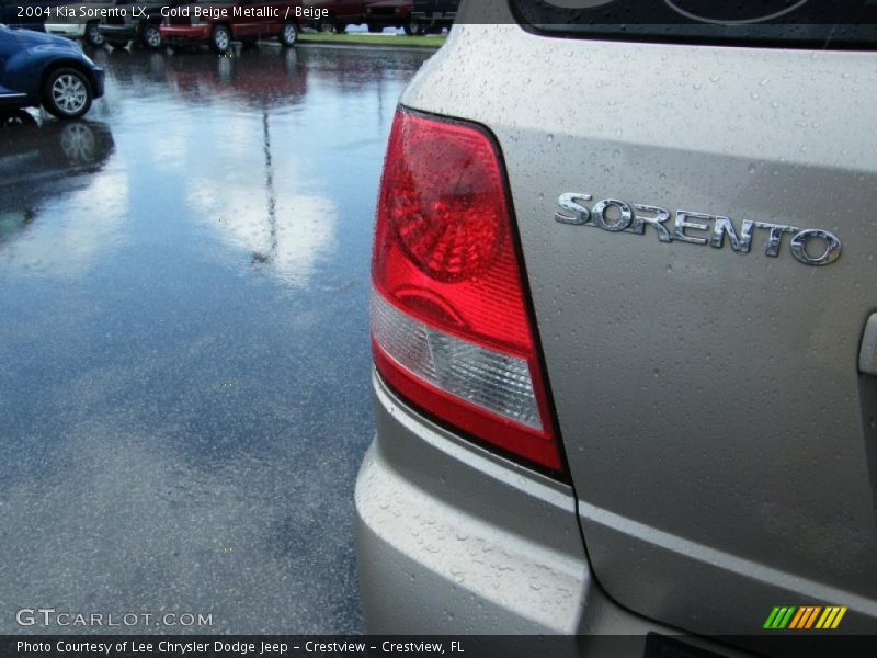 Gold Beige Metallic / Beige 2004 Kia Sorento LX