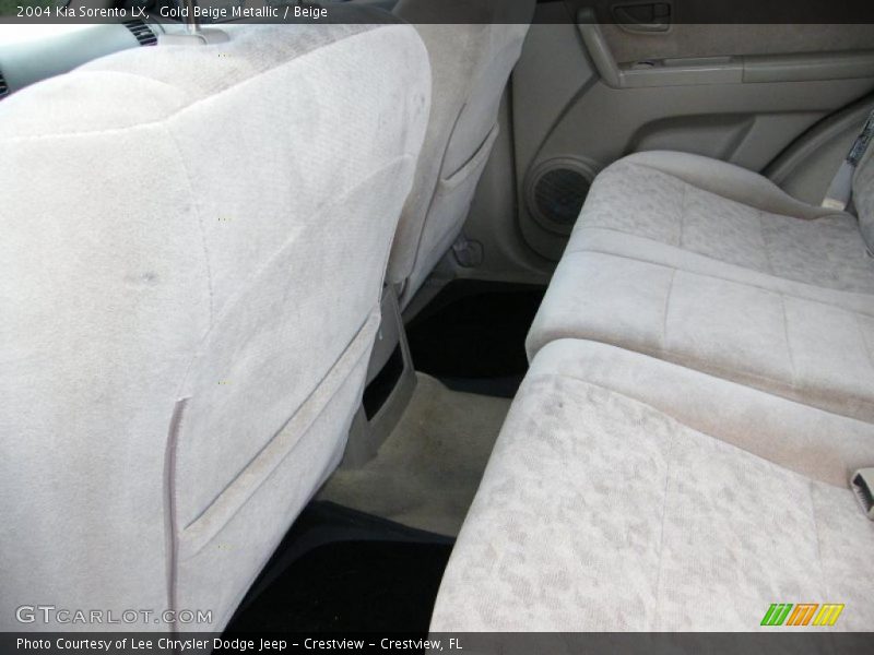 Gold Beige Metallic / Beige 2004 Kia Sorento LX
