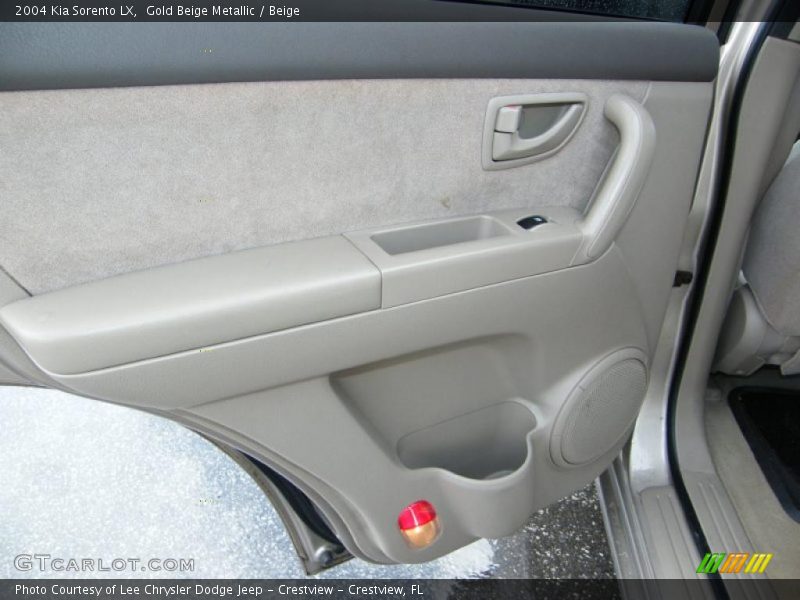 Gold Beige Metallic / Beige 2004 Kia Sorento LX