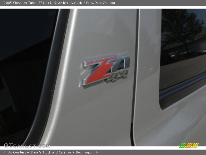 Silver Birch Metallic / Gray/Dark Charcoal 2005 Chevrolet Tahoe Z71 4x4