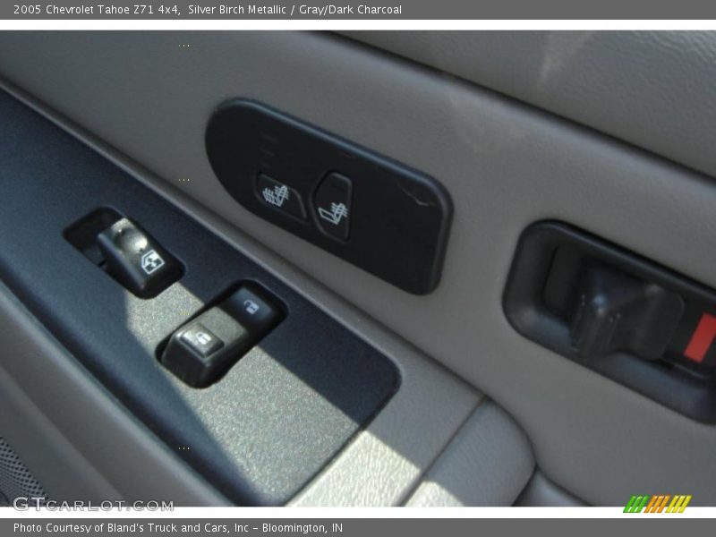 Silver Birch Metallic / Gray/Dark Charcoal 2005 Chevrolet Tahoe Z71 4x4