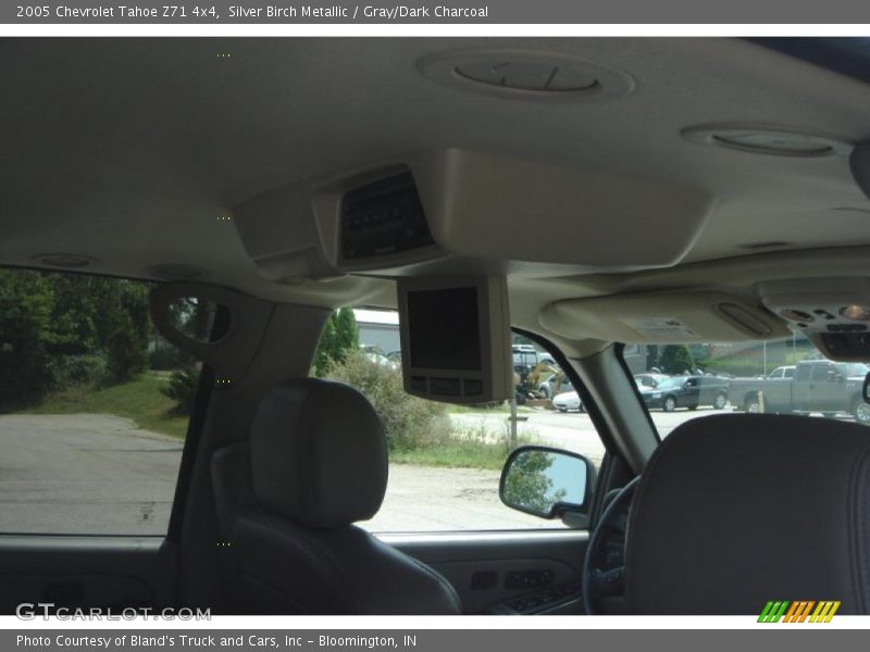 Silver Birch Metallic / Gray/Dark Charcoal 2005 Chevrolet Tahoe Z71 4x4