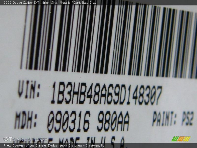 Bright Silver Metallic / Dark Slate Gray 2009 Dodge Caliber SXT