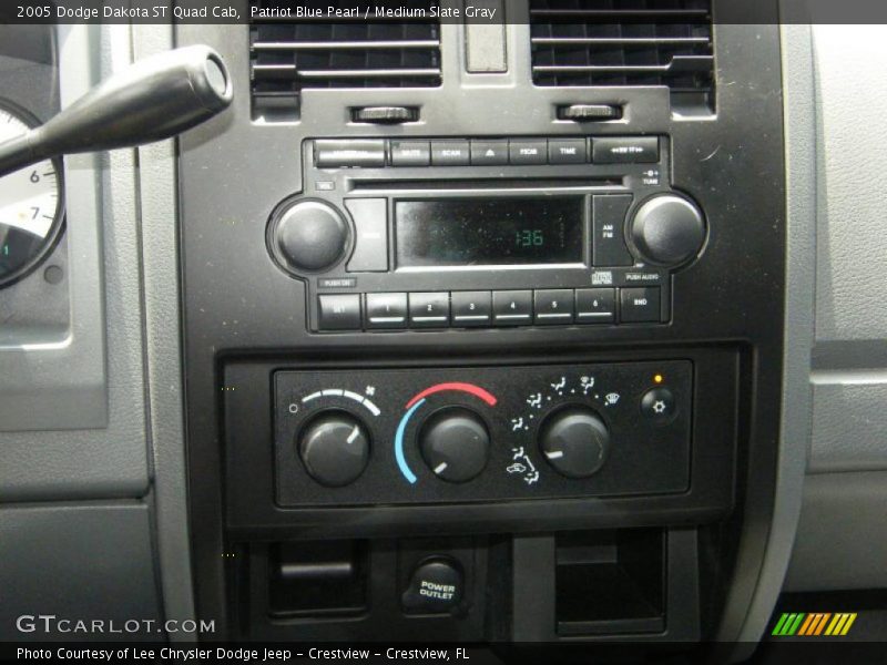 Patriot Blue Pearl / Medium Slate Gray 2005 Dodge Dakota ST Quad Cab