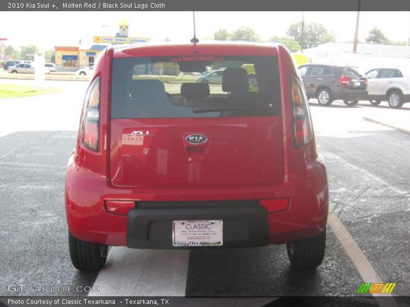 Molten Red / Black Soul Logo Cloth 2010 Kia Soul +