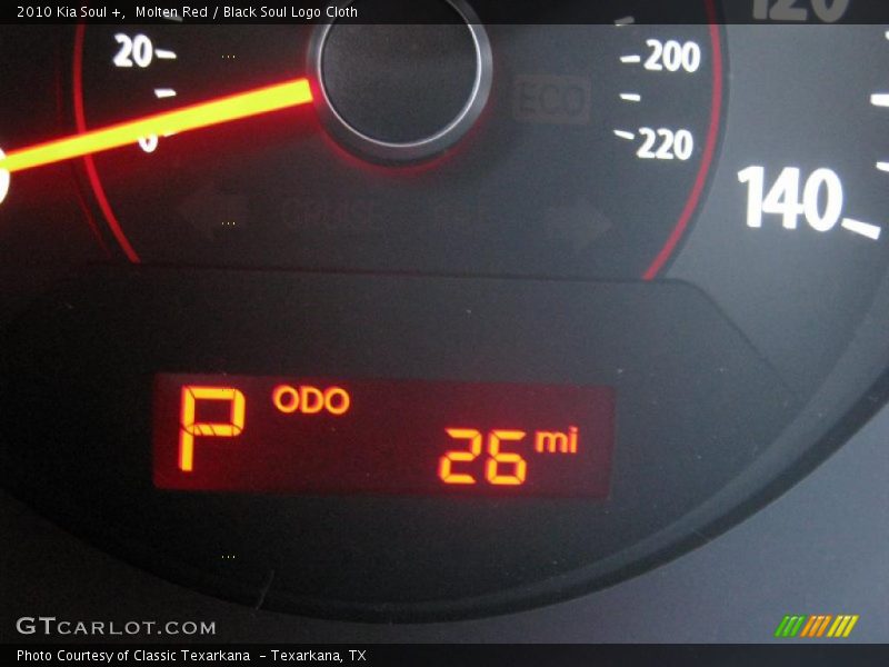 Molten Red / Black Soul Logo Cloth 2010 Kia Soul +