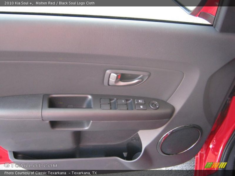 Molten Red / Black Soul Logo Cloth 2010 Kia Soul +