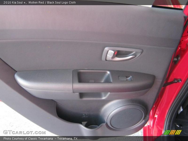 Molten Red / Black Soul Logo Cloth 2010 Kia Soul +