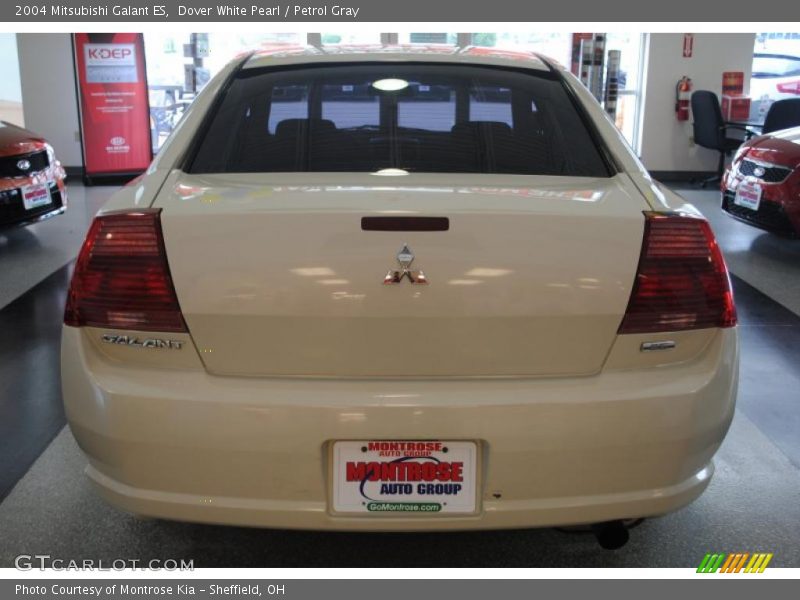 Dover White Pearl / Petrol Gray 2004 Mitsubishi Galant ES