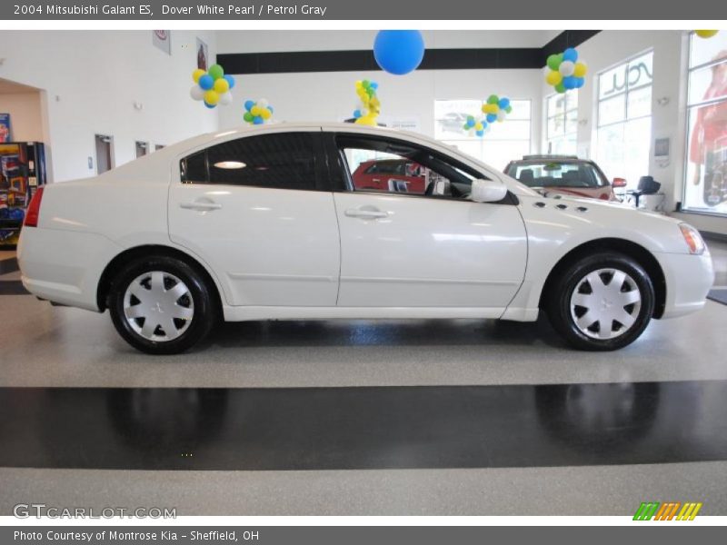 Dover White Pearl / Petrol Gray 2004 Mitsubishi Galant ES