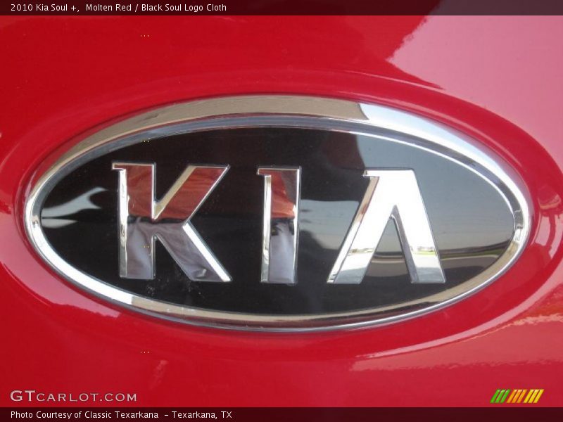 Molten Red / Black Soul Logo Cloth 2010 Kia Soul +