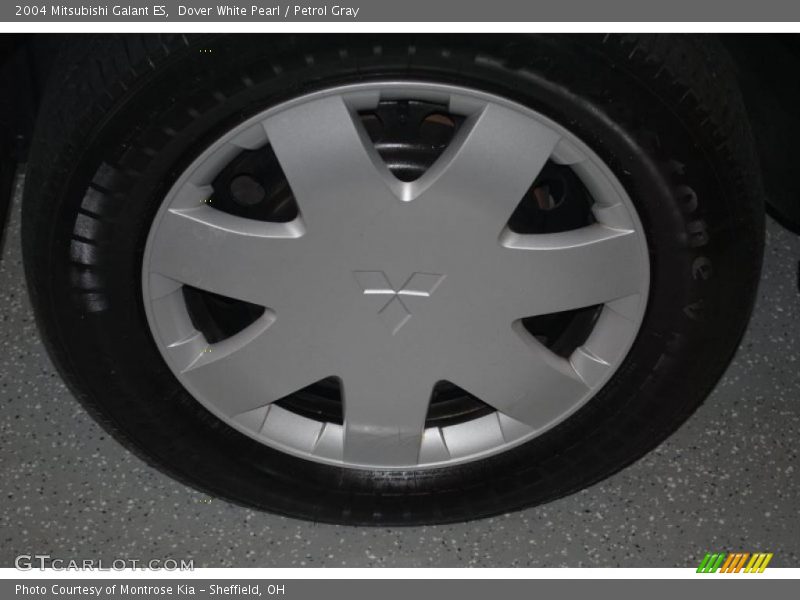 Dover White Pearl / Petrol Gray 2004 Mitsubishi Galant ES