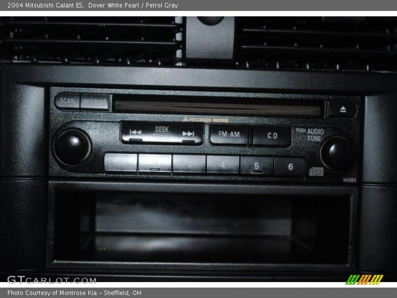Dover White Pearl / Petrol Gray 2004 Mitsubishi Galant ES