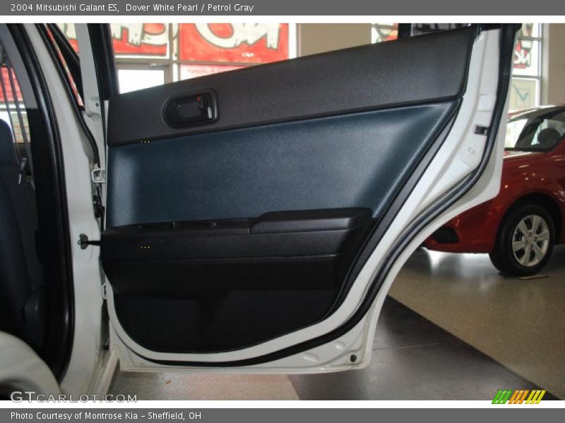 Dover White Pearl / Petrol Gray 2004 Mitsubishi Galant ES