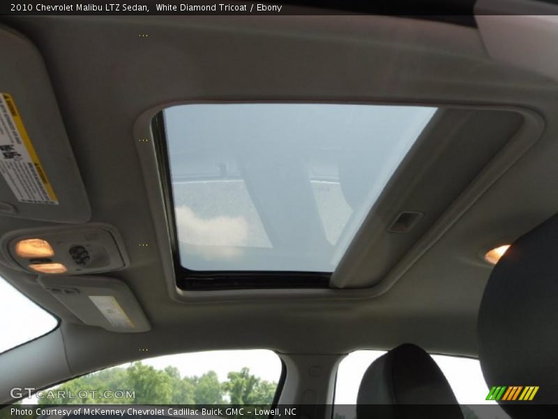 White Diamond Tricoat / Ebony 2010 Chevrolet Malibu LTZ Sedan