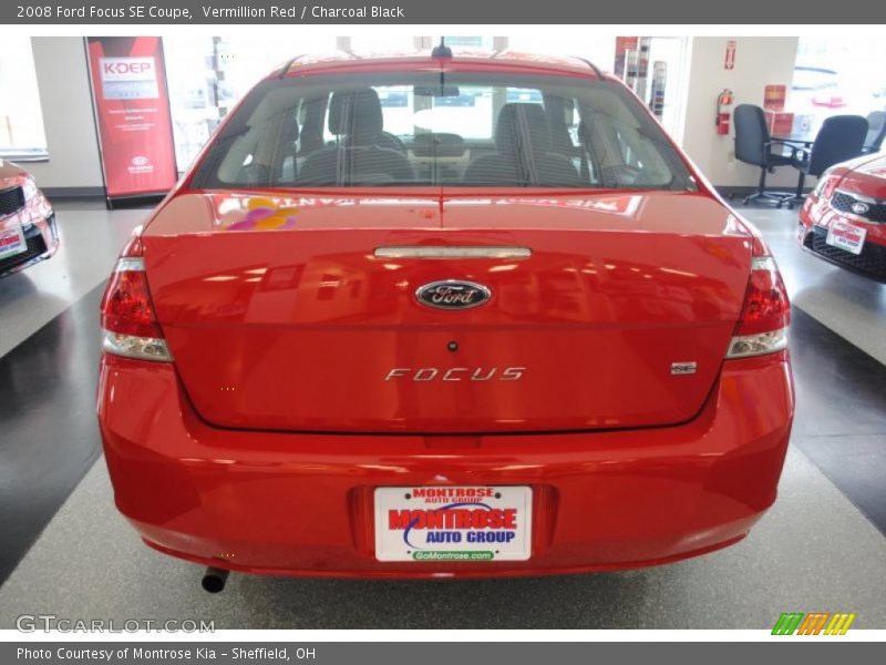Vermillion Red / Charcoal Black 2008 Ford Focus SE Coupe