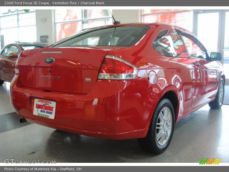 Vermillion Red / Charcoal Black 2008 Ford Focus SE Coupe