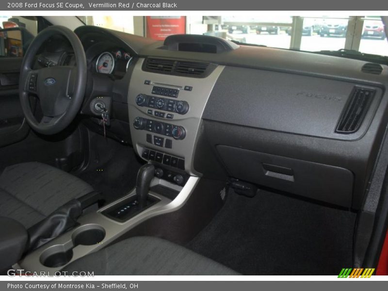 Vermillion Red / Charcoal Black 2008 Ford Focus SE Coupe