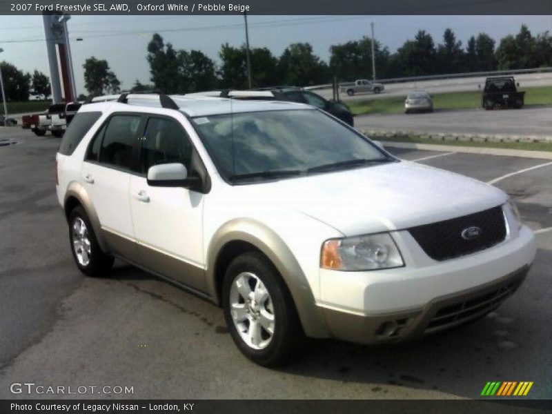 Oxford White / Pebble Beige 2007 Ford Freestyle SEL AWD