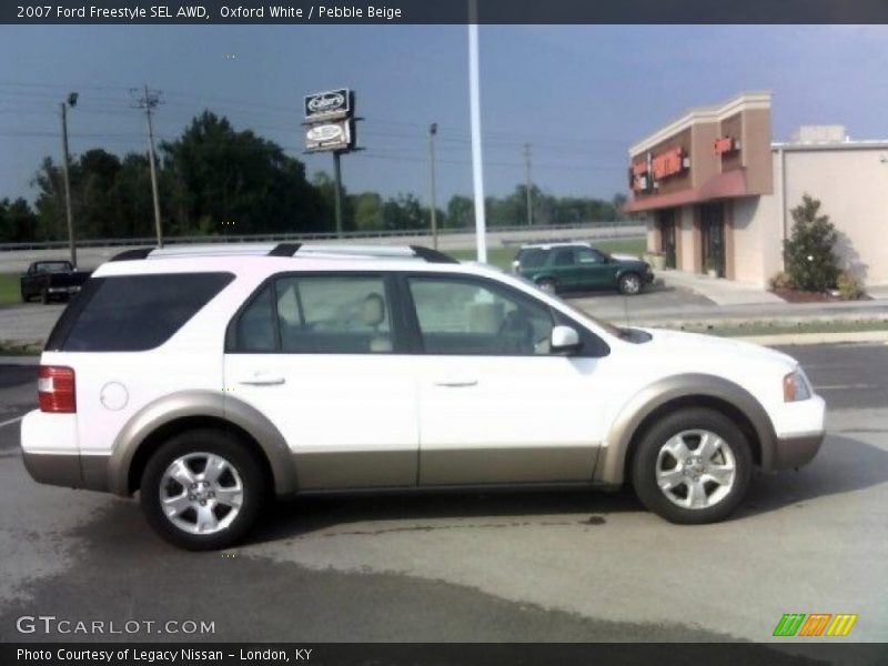 Oxford White / Pebble Beige 2007 Ford Freestyle SEL AWD