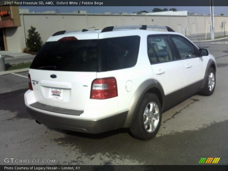 Oxford White / Pebble Beige 2007 Ford Freestyle SEL AWD