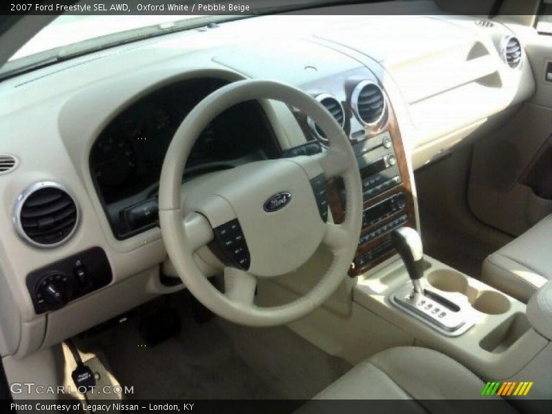 Oxford White / Pebble Beige 2007 Ford Freestyle SEL AWD