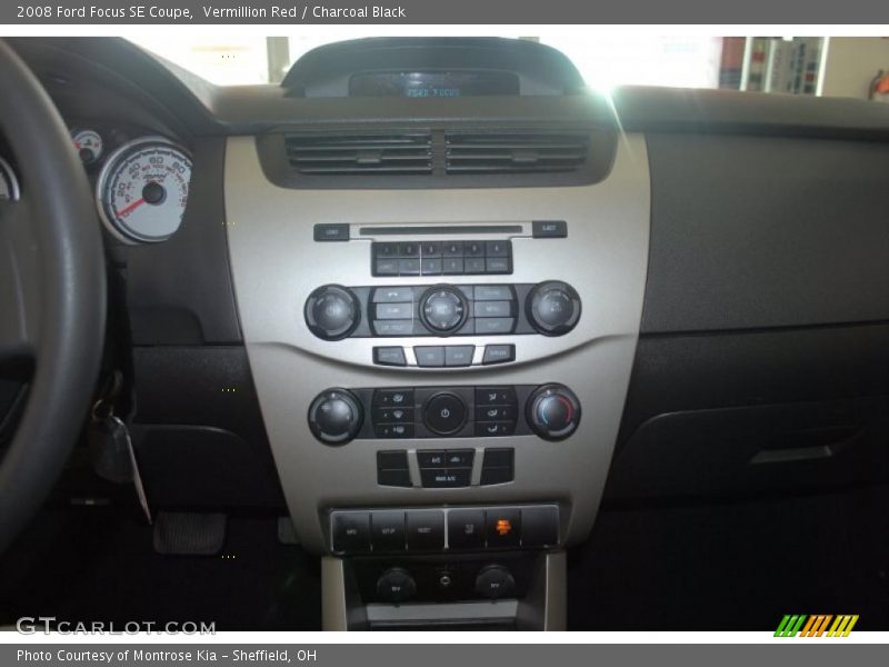 Vermillion Red / Charcoal Black 2008 Ford Focus SE Coupe