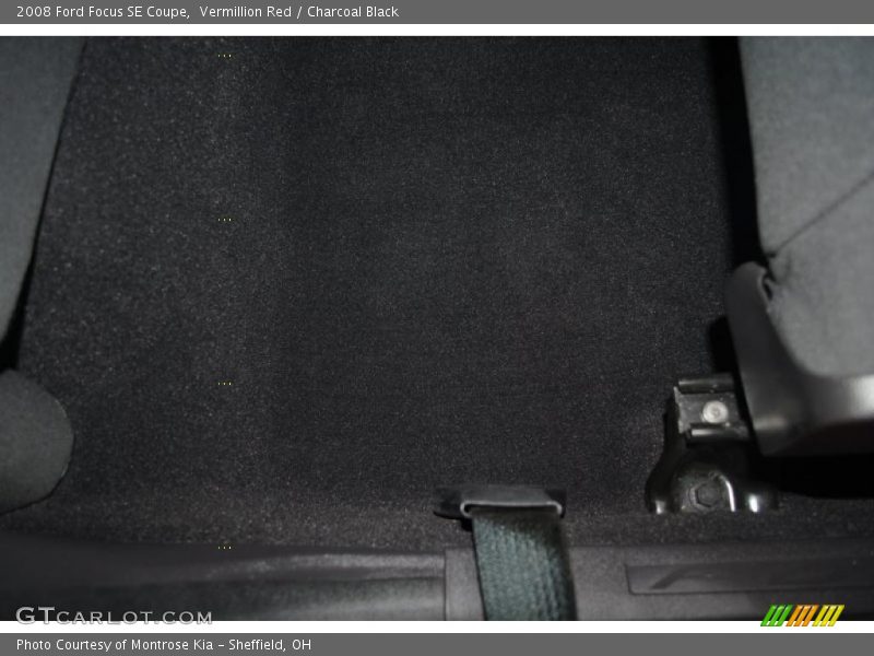 Vermillion Red / Charcoal Black 2008 Ford Focus SE Coupe