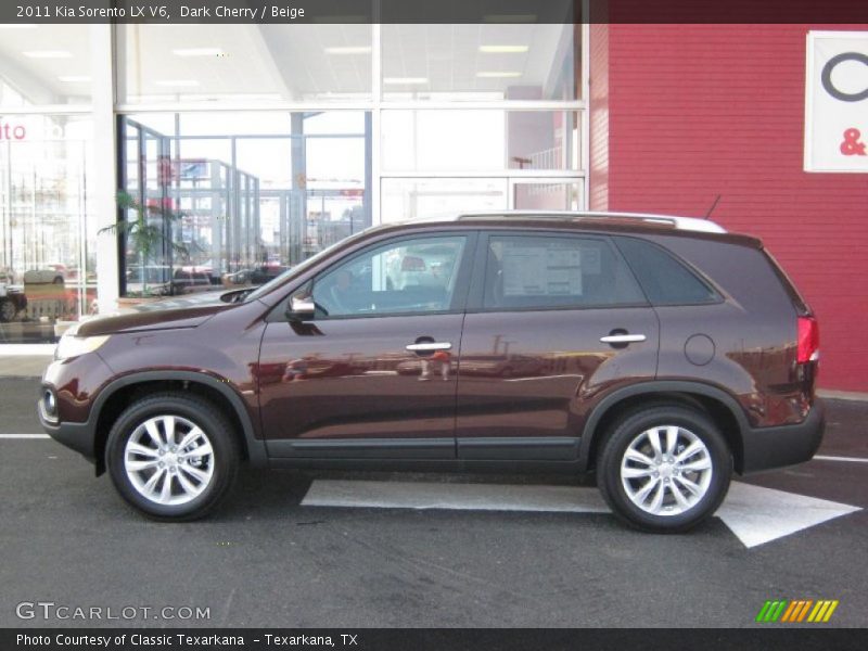 Dark Cherry / Beige 2011 Kia Sorento LX V6