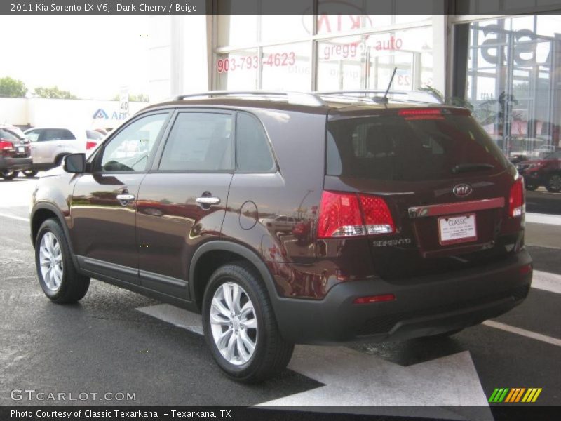 Dark Cherry / Beige 2011 Kia Sorento LX V6