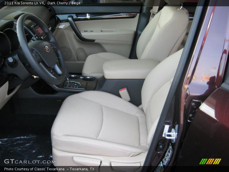 Dark Cherry / Beige 2011 Kia Sorento LX V6