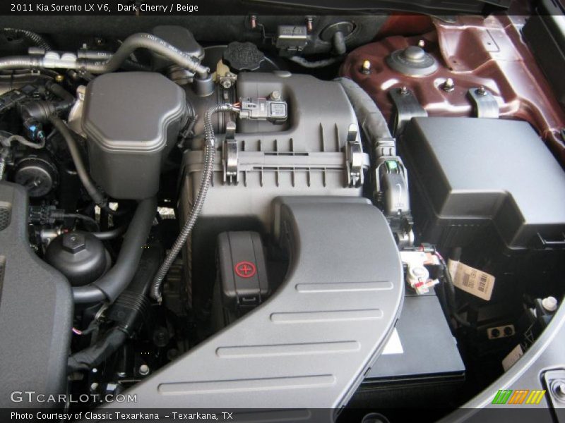 Dark Cherry / Beige 2011 Kia Sorento LX V6