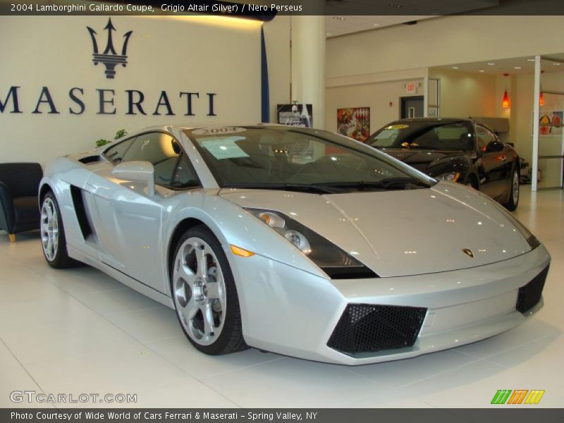 Grigio Altair (Silver) / Nero Perseus 2004 Lamborghini Gallardo Coupe