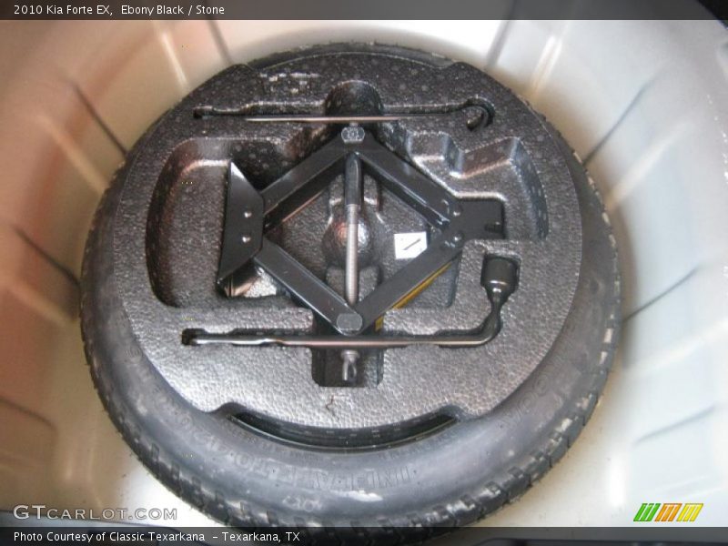 Ebony Black / Stone 2010 Kia Forte EX