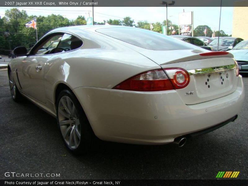 White Onyx / Caramel 2007 Jaguar XK XK8 Coupe