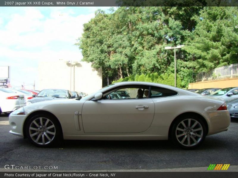 White Onyx / Caramel 2007 Jaguar XK XK8 Coupe