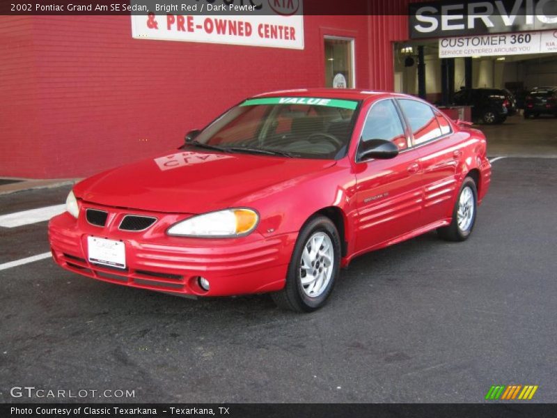 Bright Red / Dark Pewter 2002 Pontiac Grand Am SE Sedan