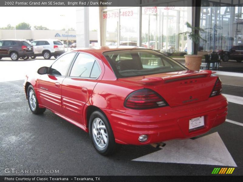Bright Red / Dark Pewter 2002 Pontiac Grand Am SE Sedan