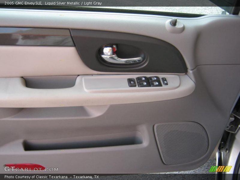 Liquid Silver Metallic / Light Gray 2005 GMC Envoy SLE